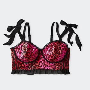Betsey Johnson x Torrid hot pink leopard satin underwire bralette, size 2
